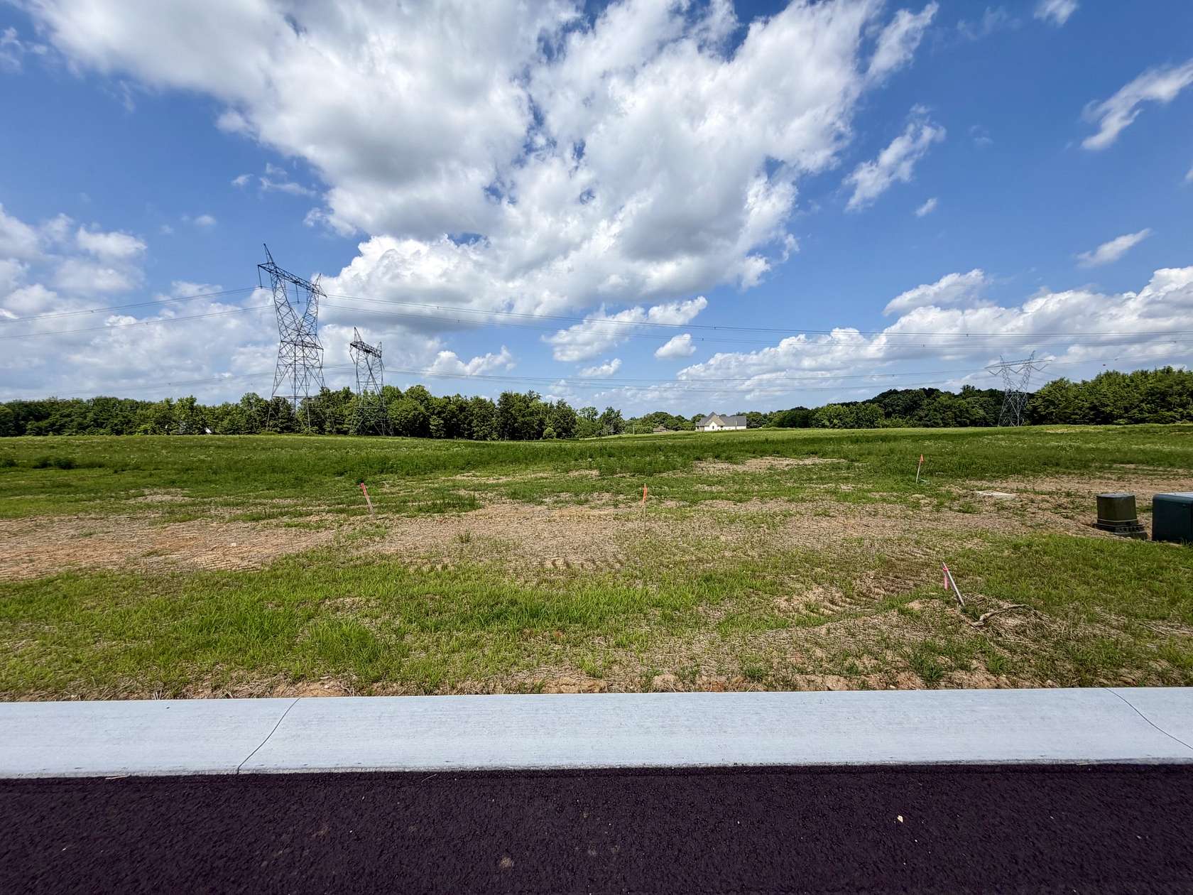 1.56 Acres of Residential Land for Sale in Clarksville, Tennessee