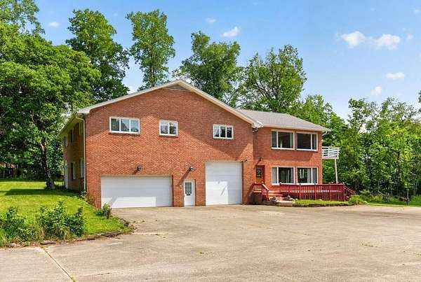 10.4 Acres of Land with Home for Sale in Mansfield, Ohio