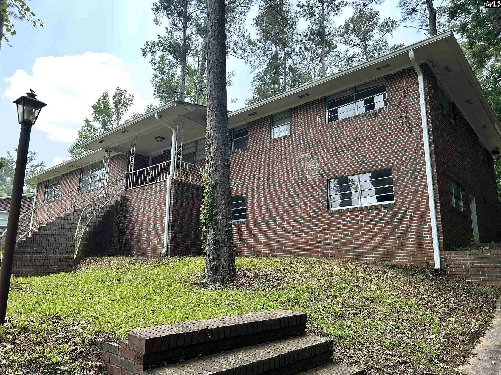 66 Acres of Land with Home for Lease in Columbia, South Carolina