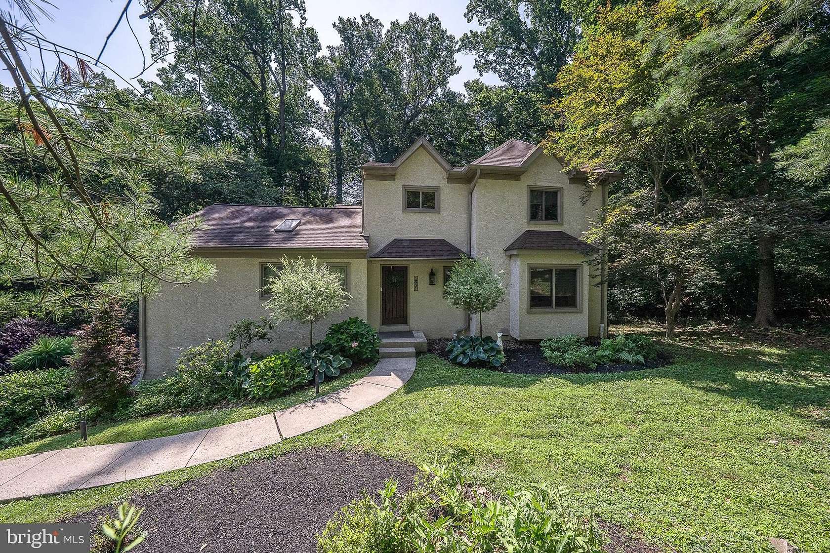 1.53 Acres of Land with Home for Sale in Jenkintown, Pennsylvania