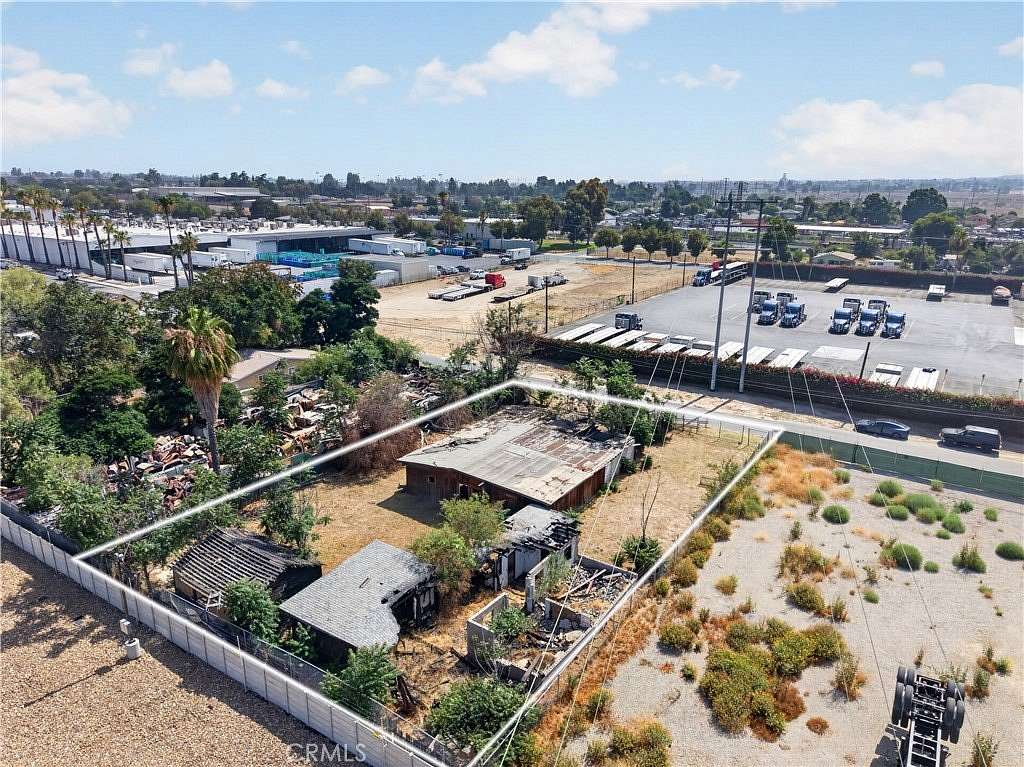 0.35 Acres of Commercial Land for Sale in Colton, California