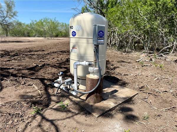 47.6 Acres of Recreational & Residential Land for Sale in George West, Texas