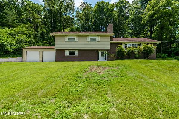 2.3 Acres of Land with Home for Sale in Knoxville, Tennessee