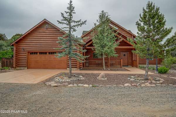 1.8 Acres of Land with Home for Sale in Prescott, Arizona
