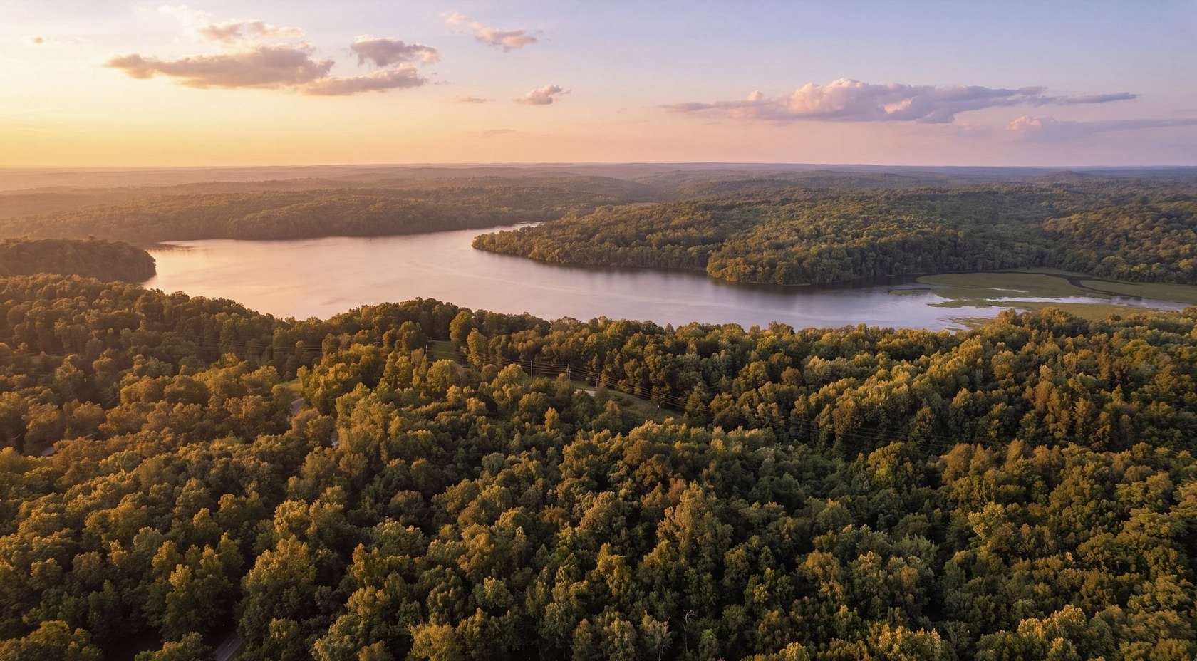 15 Acres of Agricultural Land for Sale in Dover, Tennessee