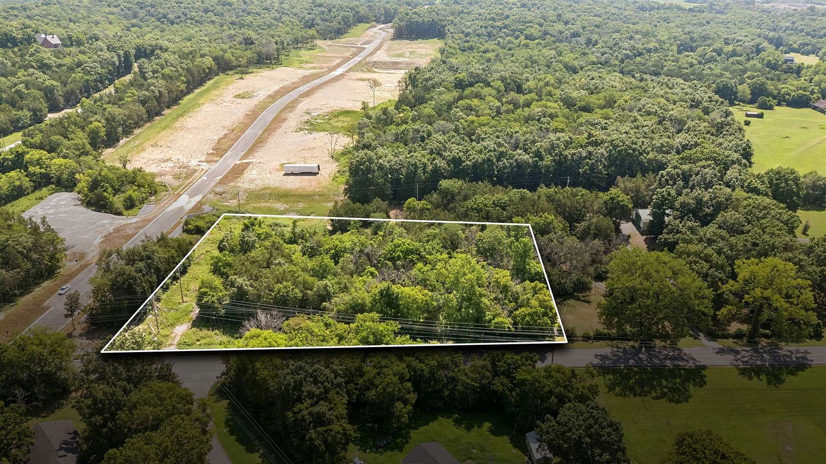 2 Acres of Residential Land for Sale in Mount Juliet, Tennessee