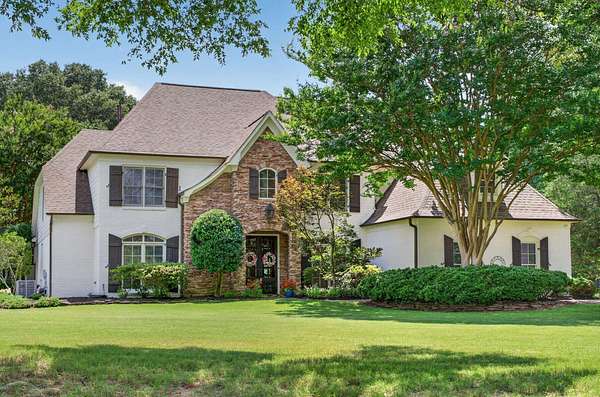 2 Acres of Land with Home for Sale in Collierville, Tennessee