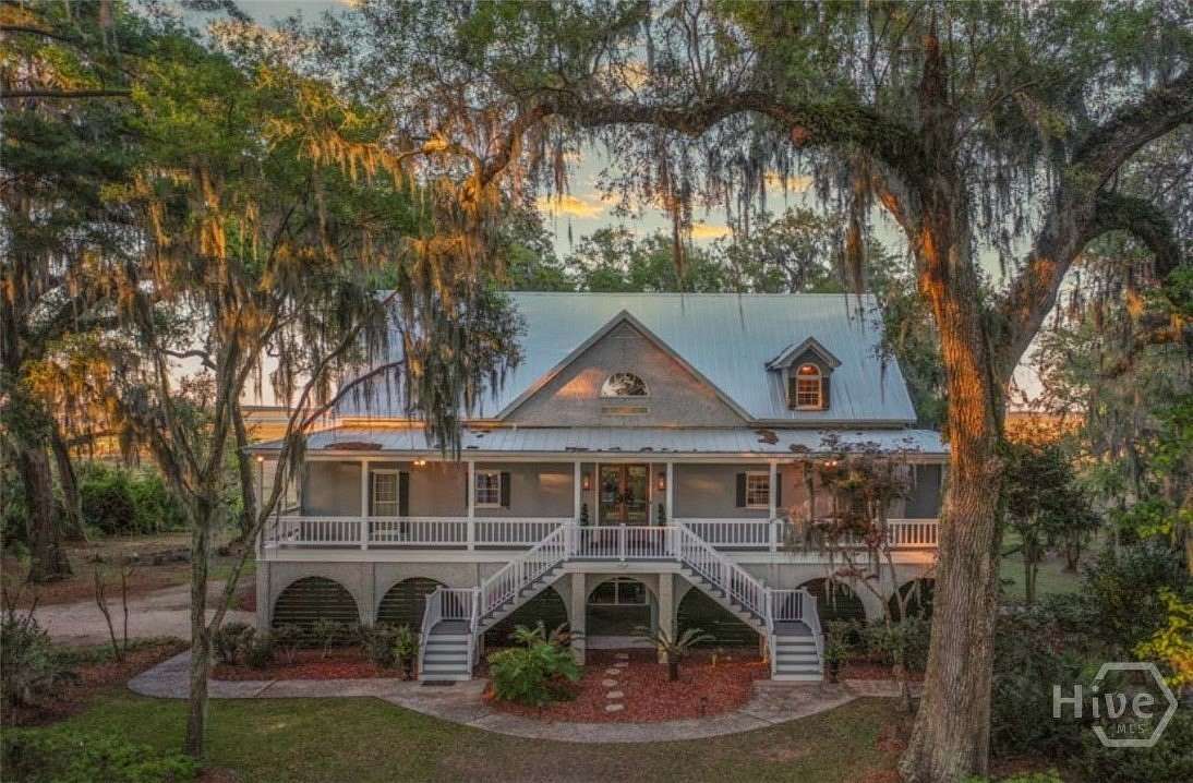 19 Acres of Land with Home for Sale in Townsend, Georgia