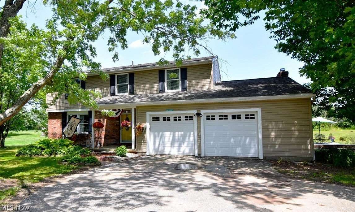 1.83 Acres of Land with Home for Sale in Chagrin Falls, Ohio