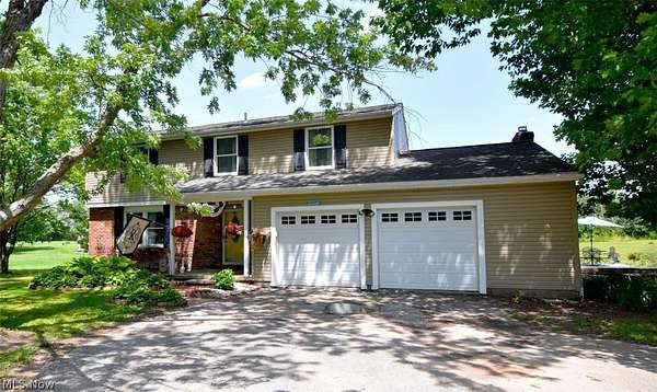 1.83 Acres of Land with Home for Sale in Chagrin Falls, Ohio