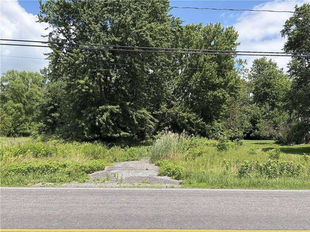 15.6 Acres of Recreational & Residential Land for Sale in Henrietta, New York