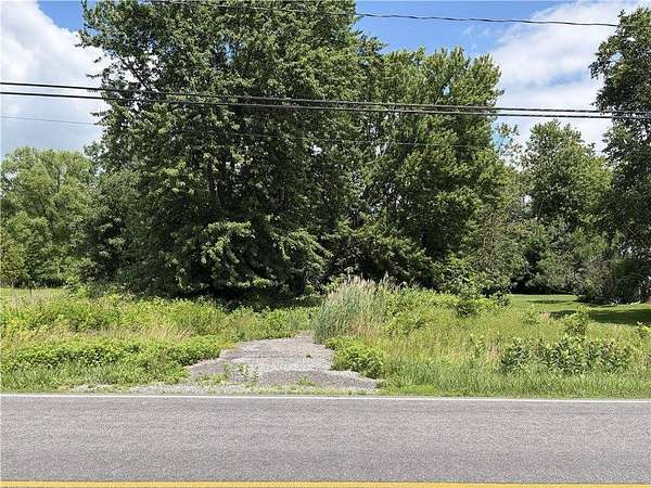 15.6 Acres of Recreational & Residential Land for Sale in Henrietta, New York