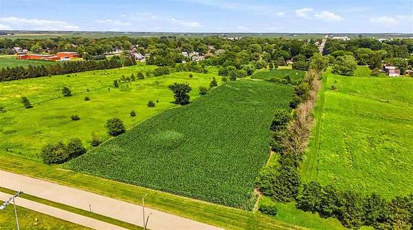 5.5 Acres of Land for Sale in Washington, Iowa