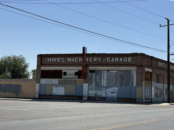 0.41 Acres of Mixed-Use Land for Sale in Mabton, Washington