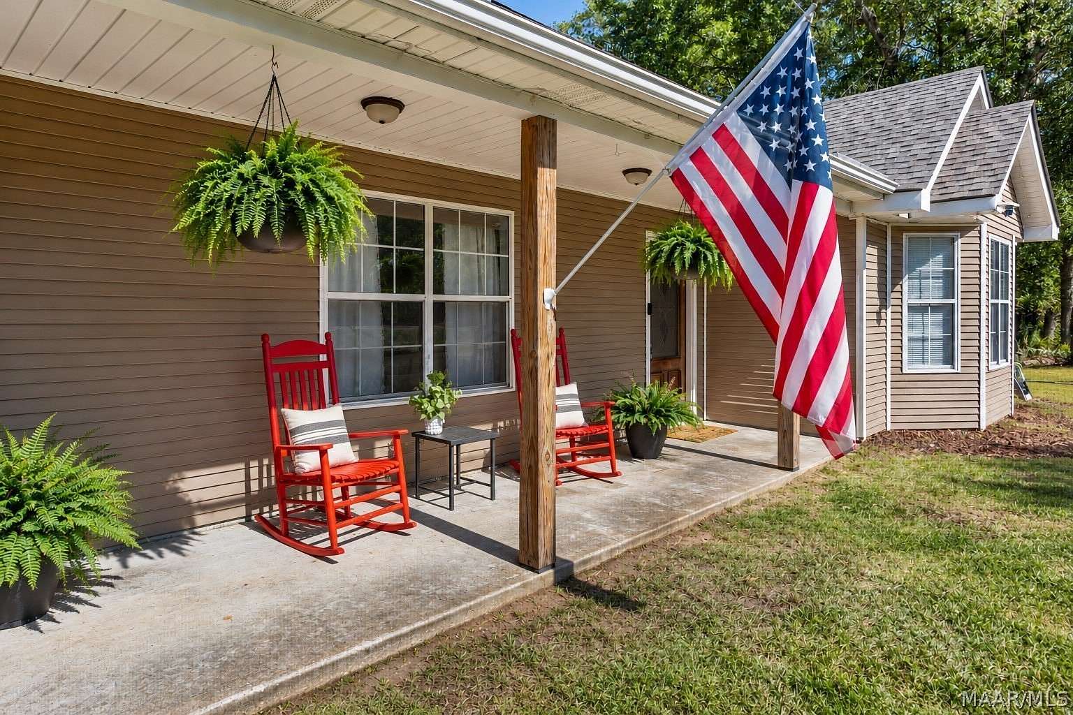 1 Acre of Land with Home for Sale in Wetumpka, Alabama