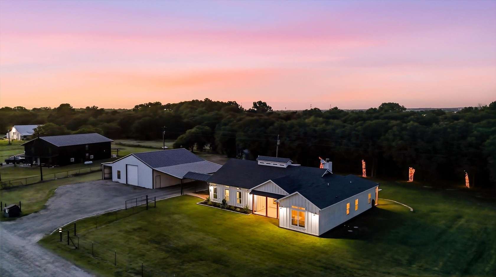 5.5 Acres of Land with Home for Sale in Rhome, Texas