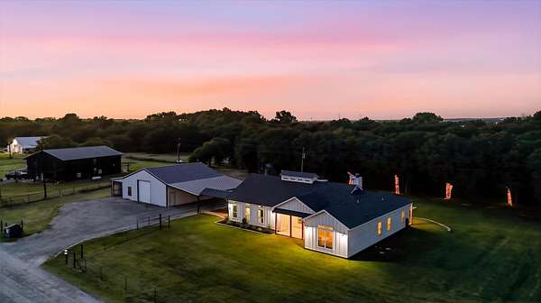 5.5 Acres of Land with Home for Sale in Rhome, Texas