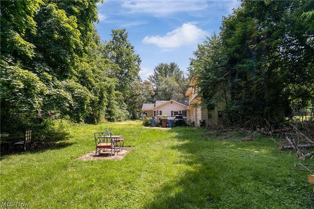 1.64 Acres of Land with Home for Sale in New Franklin, Ohio