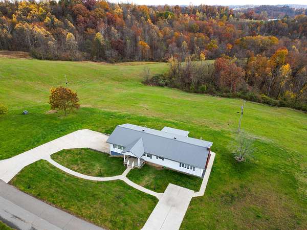 357 Acres of Land with Home for Sale in Chesapeake, Ohio