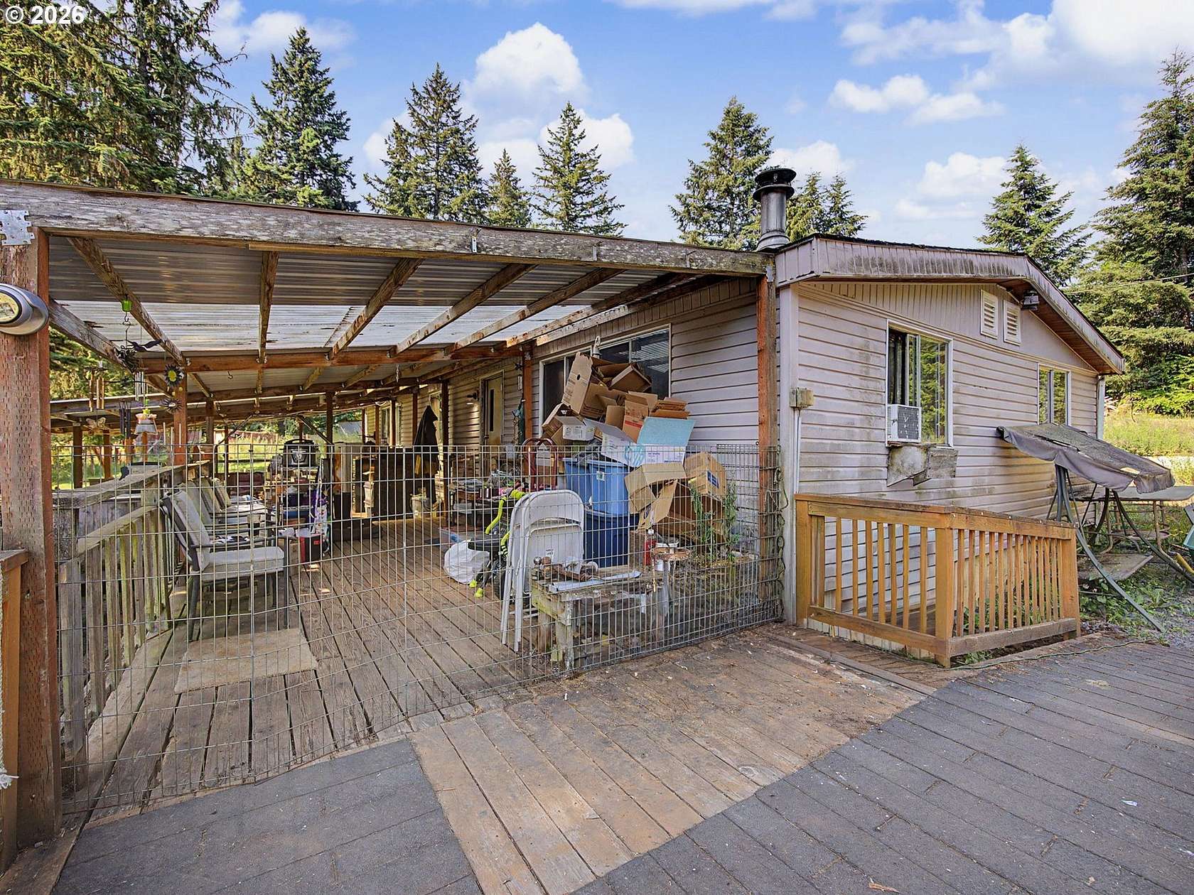 9.85 Acres of Land with Home for Sale in Colton, Oregon