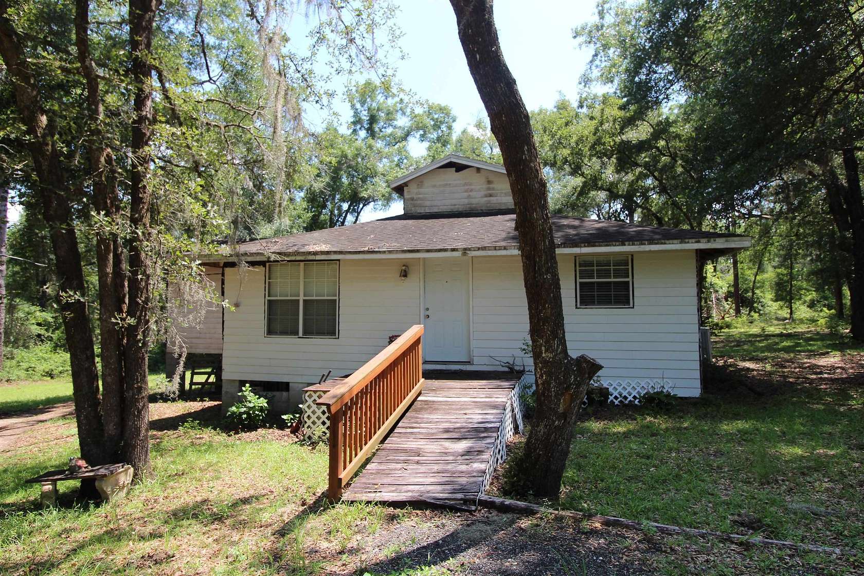 7 Acres of Land with Home for Sale in Tallahassee, Florida