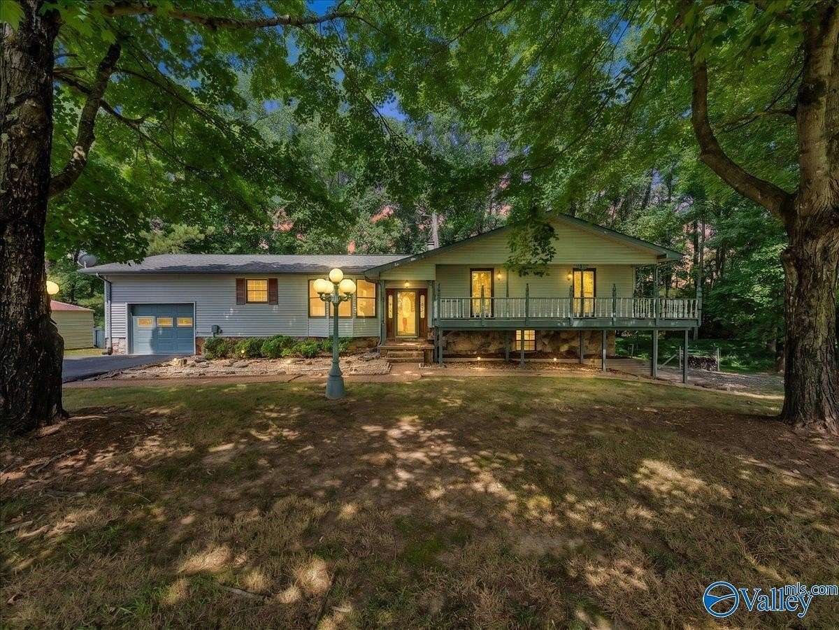 2.58 Acres of Land with Home for Sale in Henagar, Alabama