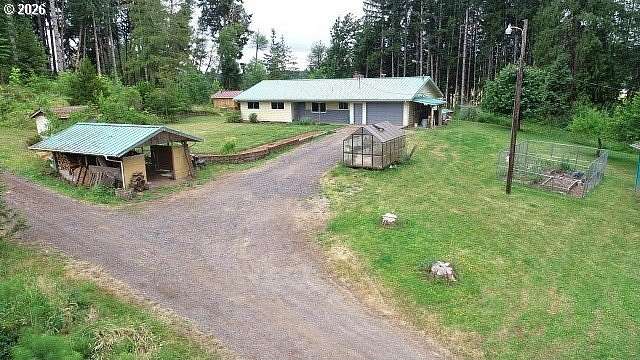5 Acres of Land with Home for Sale in Vernonia, Oregon