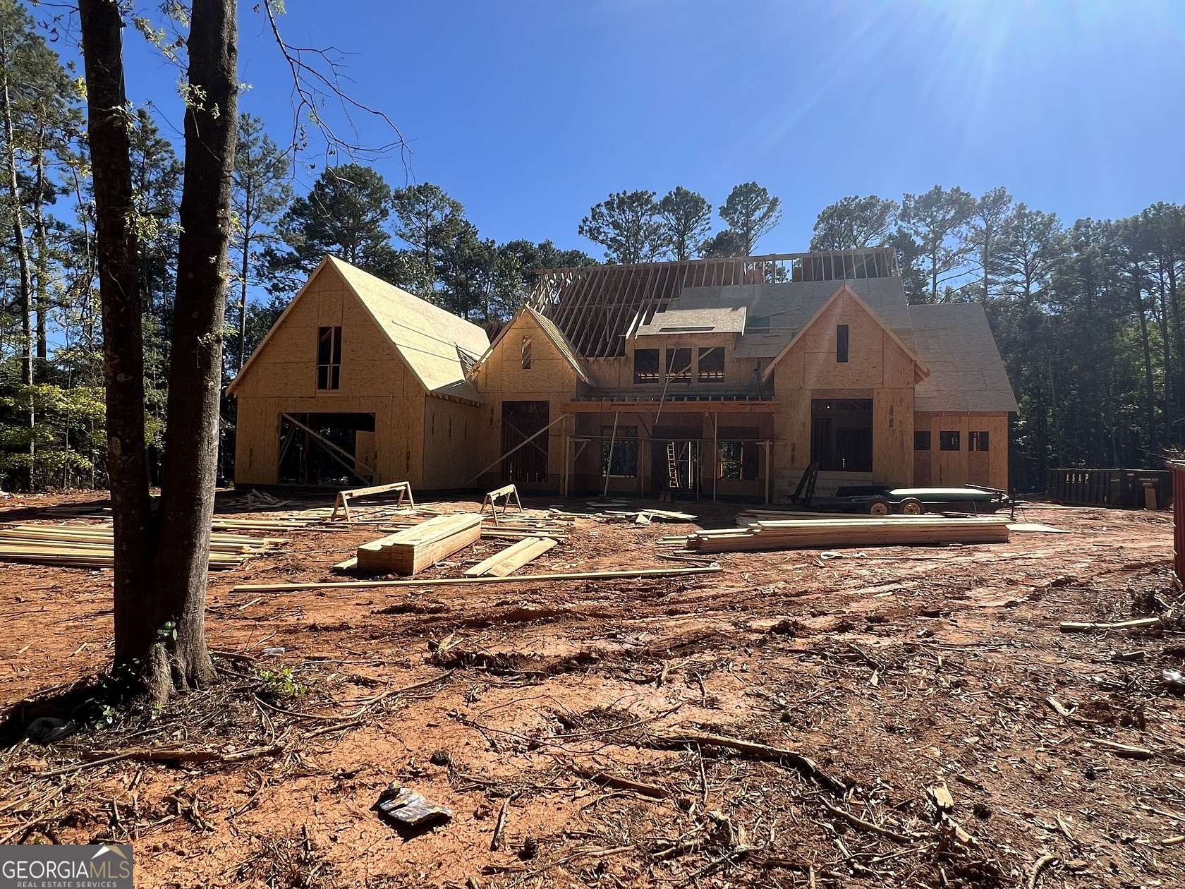 8 Acres of Land with Home for Sale in Athens, Georgia
