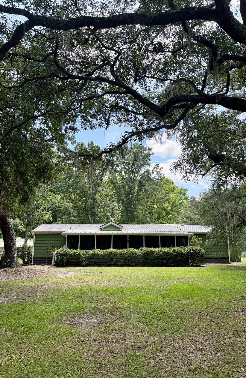 5.1 Acres of Land with Home for Sale in Ridgeland, South Carolina