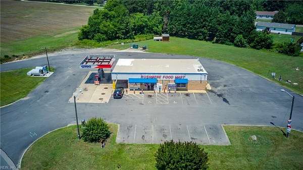 1.89 Acres of Improved Commercial Land for Lease in Smithfield, Virginia