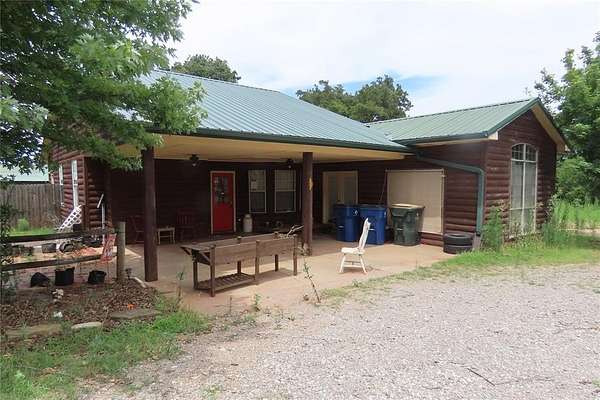 5 Acres of Land with Home for Sale in Blanchard, Oklahoma