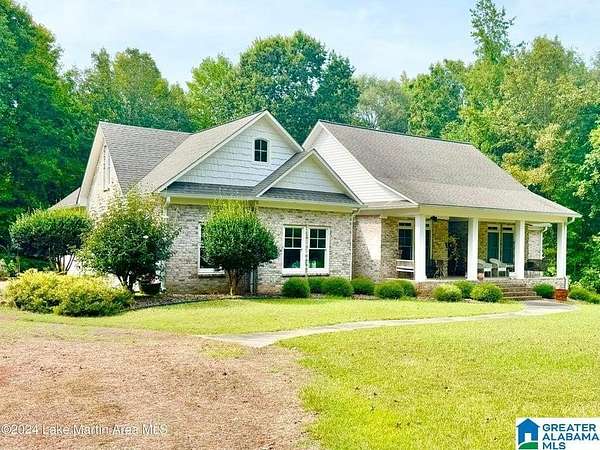 13.8 Acres of Land with Home for Sale in Alexander City, Alabama