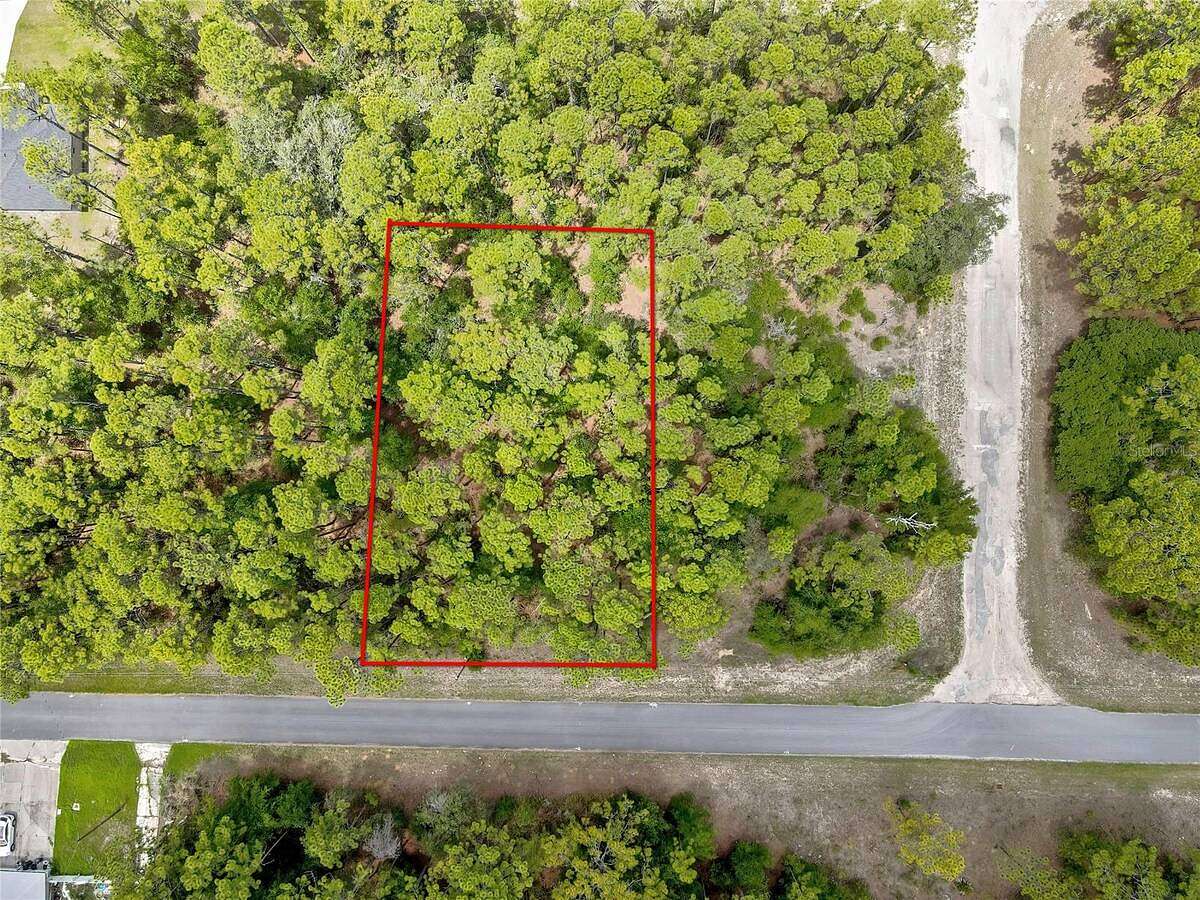 0.23 Acres of Residential Land for Sale in Citrus Springs, Florida