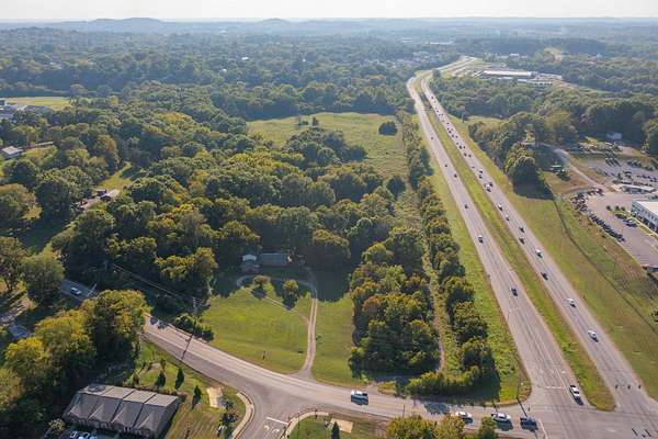 5.6 Acres of Mixed-Use Land for Sale in Columbia, Tennessee