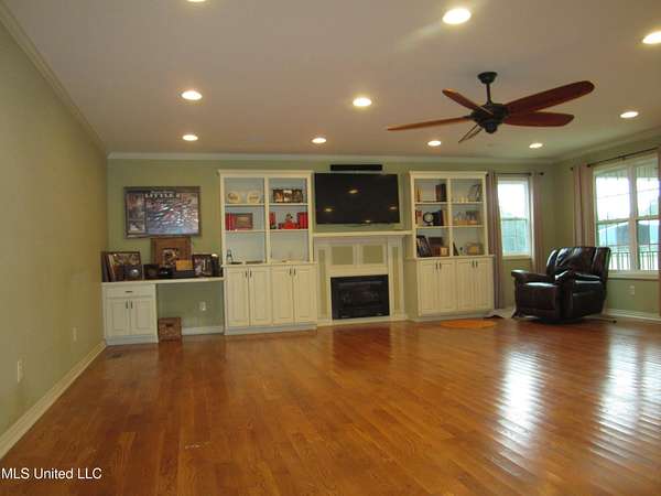 2.75 Acres of Land with Home for Sale in New Albany, Mississippi