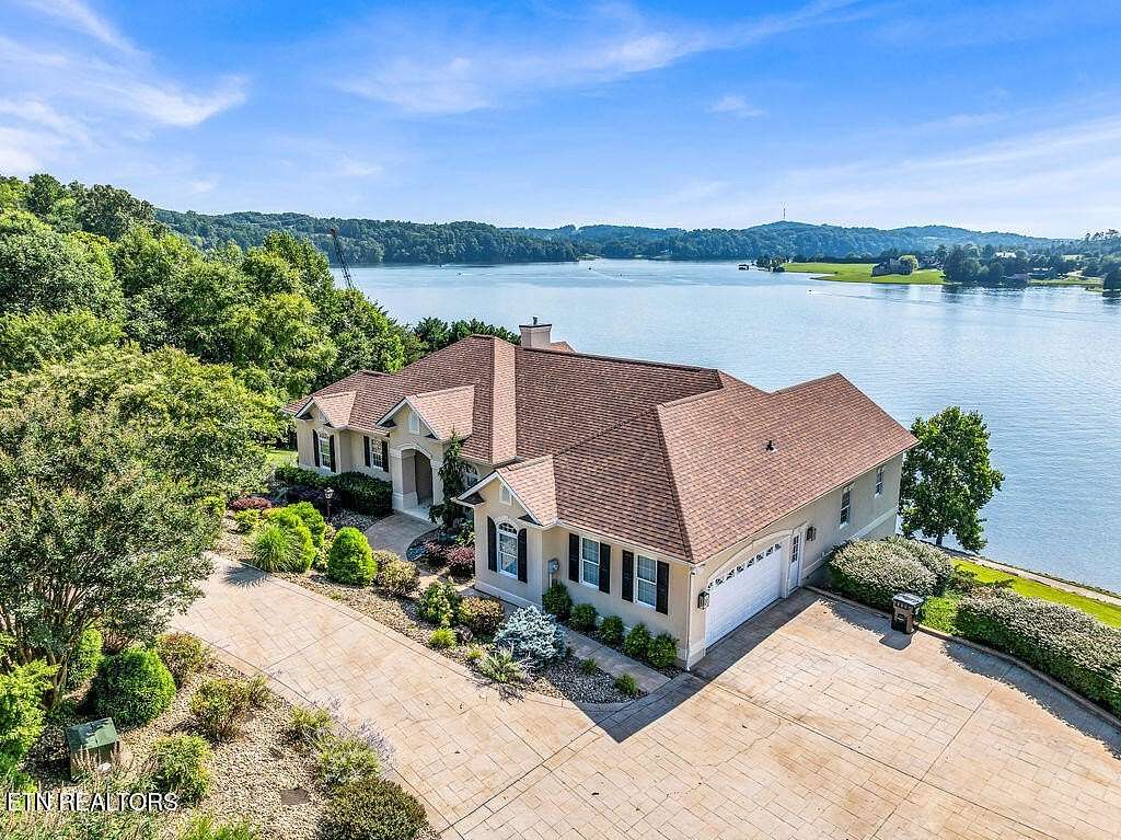 2.9 Acres of Land with Home for Sale in Friendsville, Tennessee