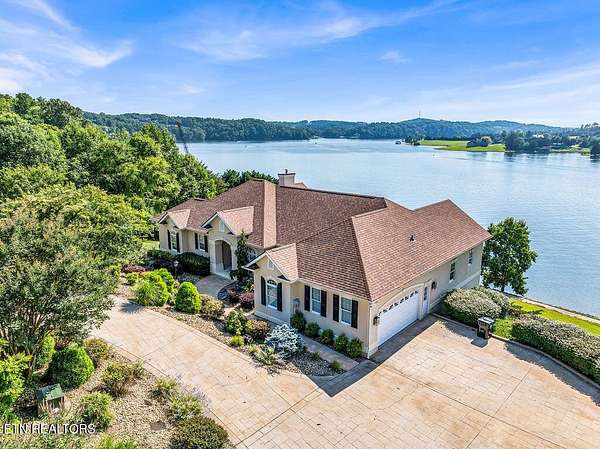 2.9 Acres of Land with Home for Sale in Friendsville, Tennessee