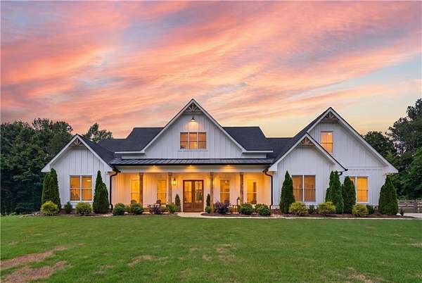 5.27 Acres of Land with Home for Sale in Monroe, Georgia