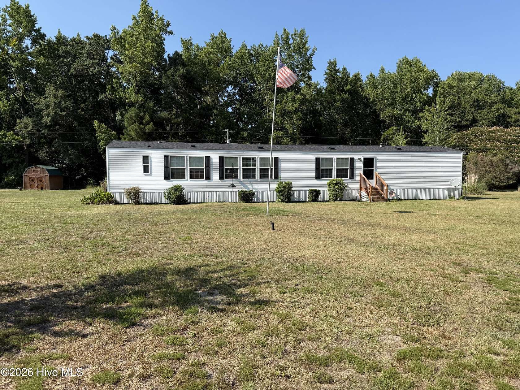 2 Acres of Residential Land for Sale in Kenansville, North Carolina