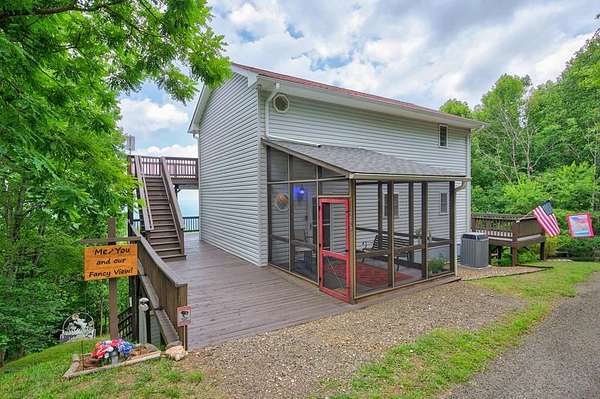 3.22 Acres of Land with Home for Sale in Fancy Gap, Virginia