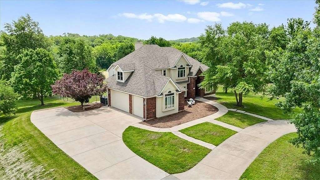 20.2 Acres of Recreational Land with Home for Sale in Platte City, Missouri