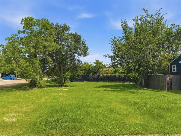 0.24 Acres of Mixed-Use Land for Sale in Lake Charles, Louisiana