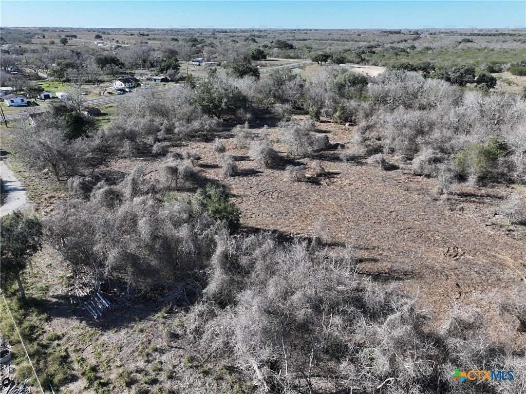 3.57 Acres of Residential Land for Sale in Yorktown, Texas