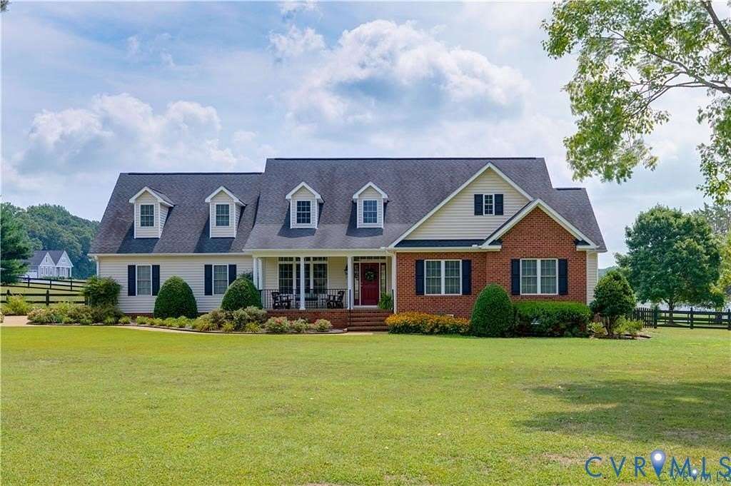 2.76 Acres of Land with Home for Sale in Amelia Court House, Virginia