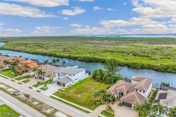0.25 Acres of Residential Land for Sale in Cape Coral, Florida