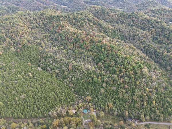 97.7 Acres of Land with Home for Sale in Gainesboro, Tennessee