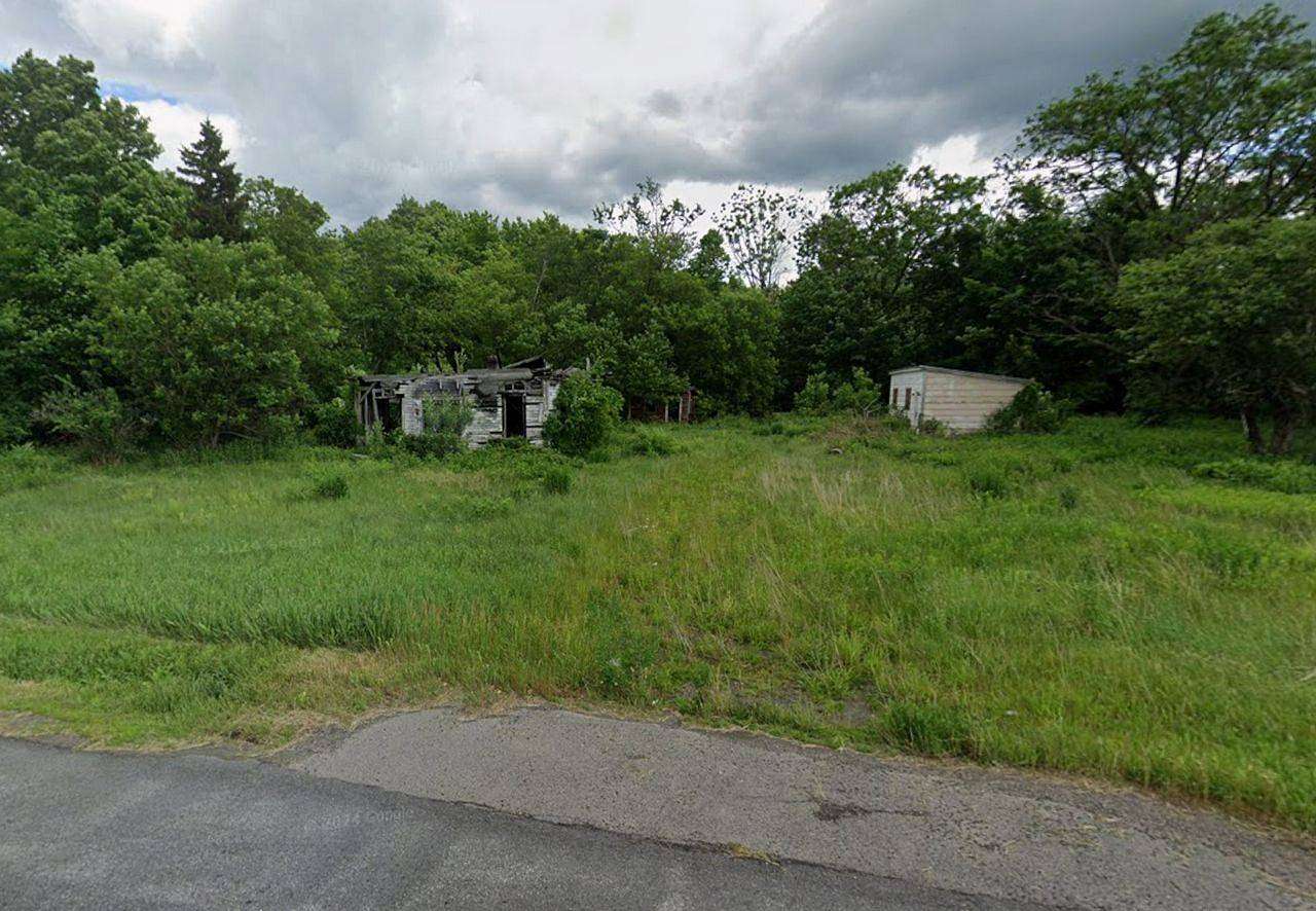 1.33 Acres of Residential Land for Auction in Malone, New York