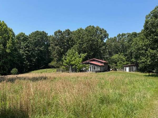16.3 Acres of Land with Home for Sale in Nunnelly, Tennessee