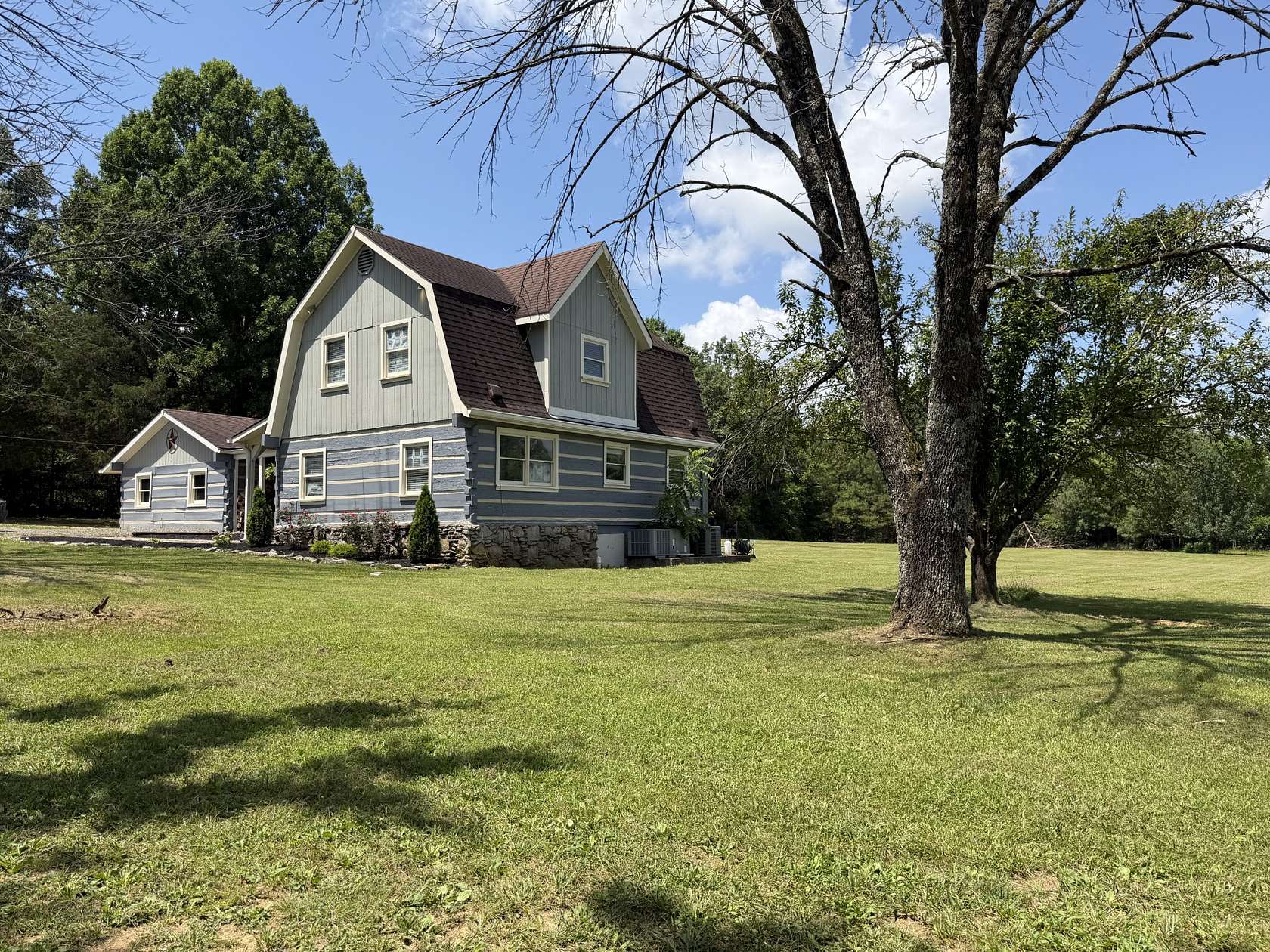 4 Acres of Land with Home for Sale in Mount Juliet, Tennessee