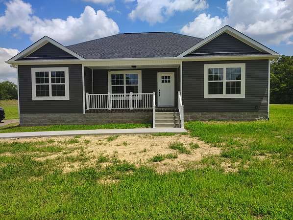 2 Acres of Land with Home for Sale in Lafayette, Tennessee